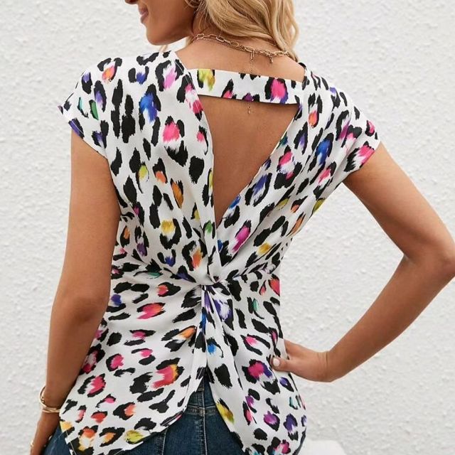 Allover Print Cut Out Twist Back Blouse
Price: 19500
Sizes: S M L XL

Available for immediate dispatch & pick up 

Same Day Lagos delivery 
Express & Tracked Doorstep Delivery Nationwide 

Pls send a DM/Whatsapp, use link in bio to order via Whatsapp or Website 
Extra discount when you shop on the website (applied at checkout)

Men's: @belladonna4men
@mensfitbybelladonna
 
Kiddies: @belladonnakiddies
Backup: @brandsbybelladonna 

Come in Store: TYC LEISURE MALL; 29B Afolabi Aina St, Allen Avenue, Ikeja, Lagos.